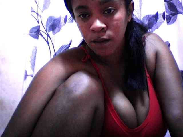 silviaLaBombe webcam