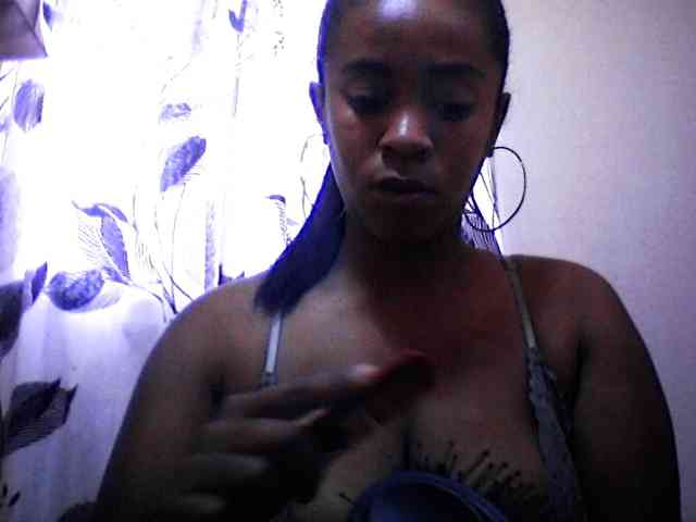silviaLaBombe Live Webcam on BongaCams