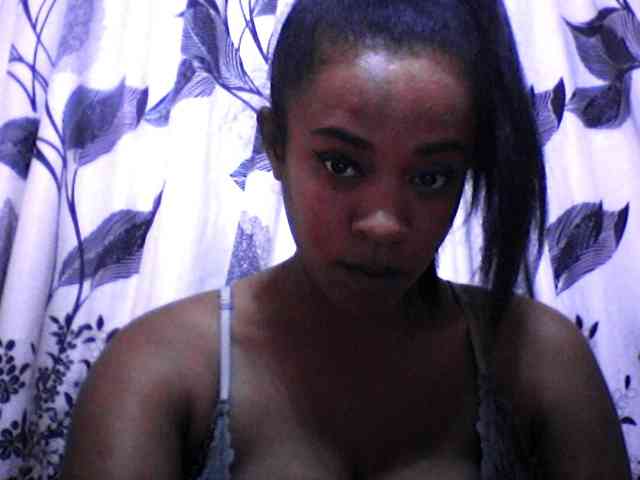 silviaLaBombe webcam