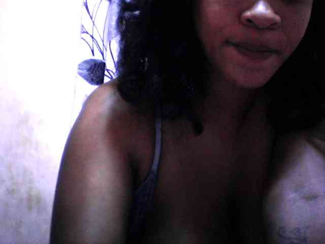 silviaLaBombe webcam