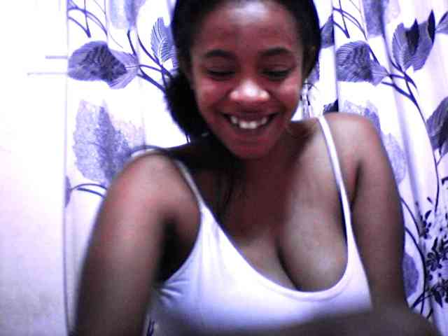 silviaLaBombe webcam