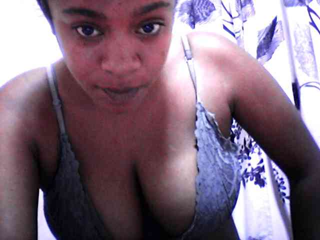 silviaLaBombe webcam