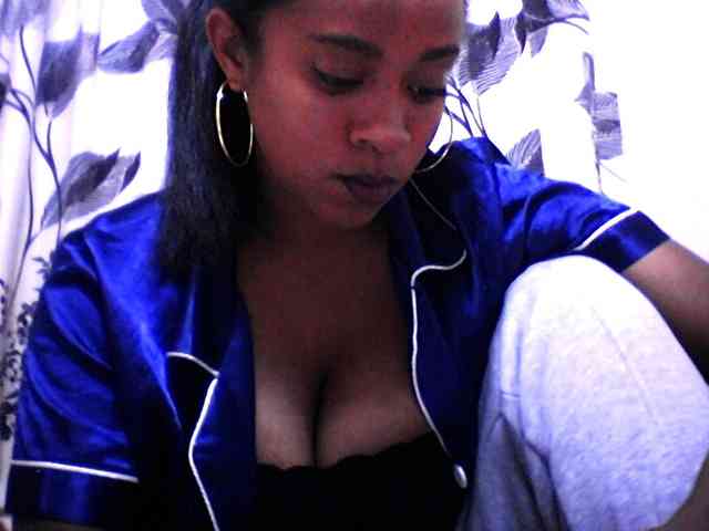 silviaLaBombe webcam