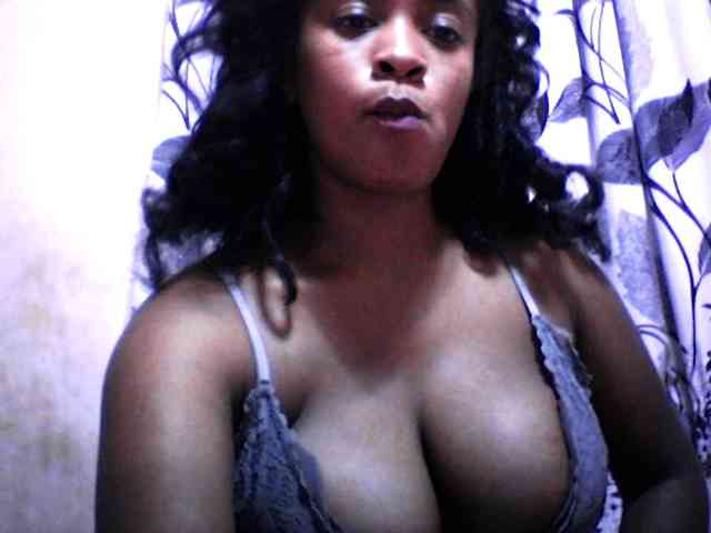 silviaLaBombe webcam