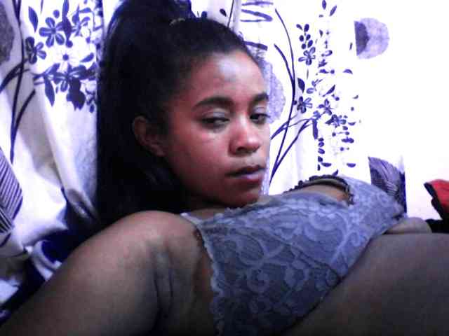 silviaLaBombe webcam