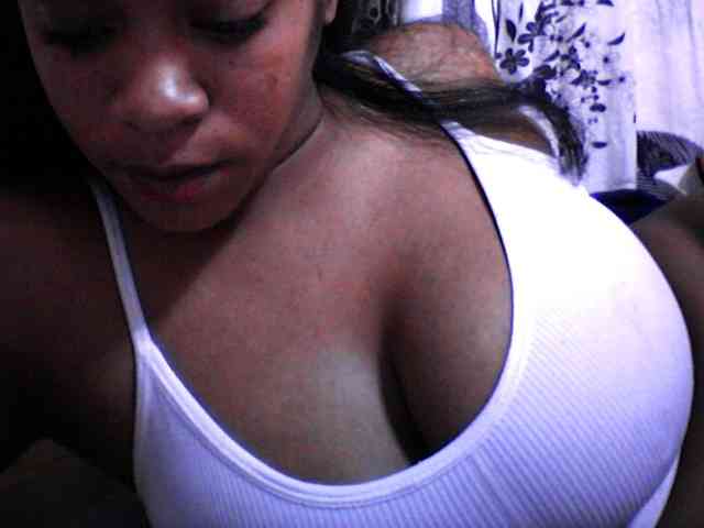 silviaLaBombe webcam