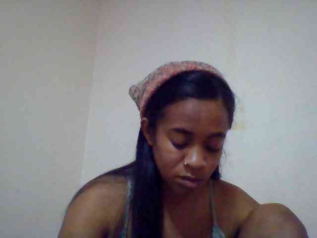 Mayrah webcam