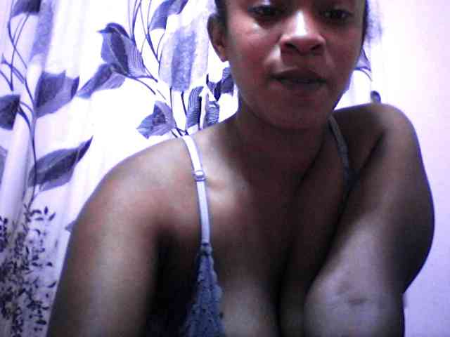 silviaLaBombe webcam