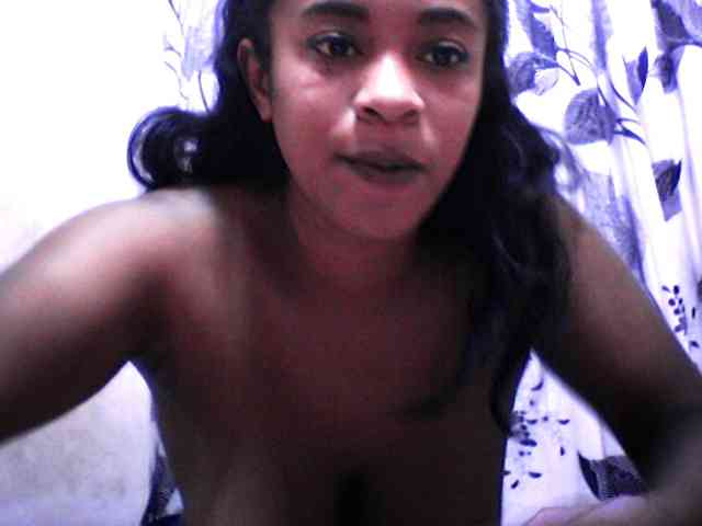 silviaLaBombe webcam