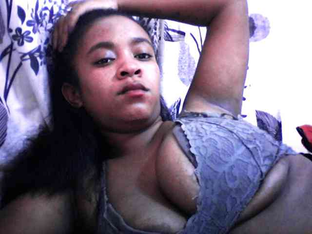 silviaLaBombe webcam