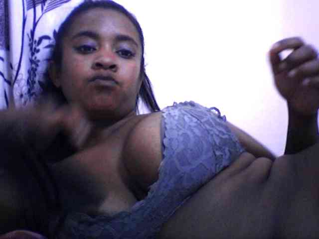 silviaLaBombe Live Webcam on BongaCams