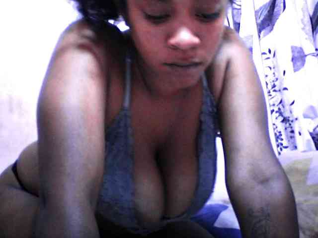 silviaLaBombe webcam