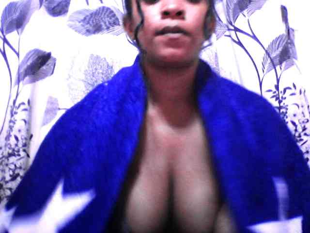 silviaLaBombe webcam