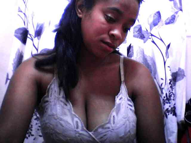 silviaLaBombe webcam