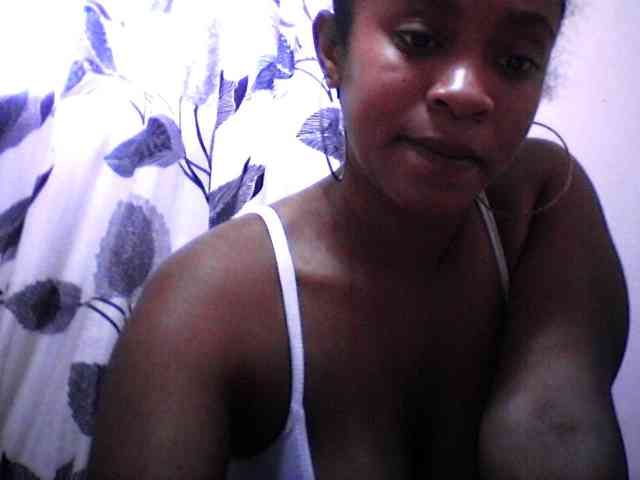 silviaLaBombe webcam