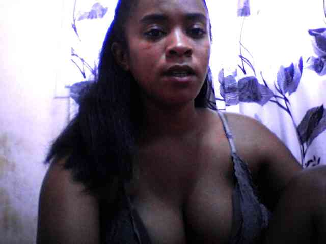 silviaLaBombe webcam