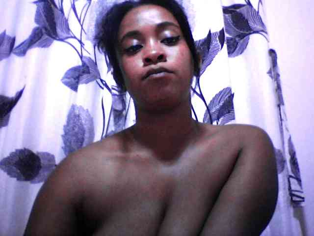silviaLaBombe webcam