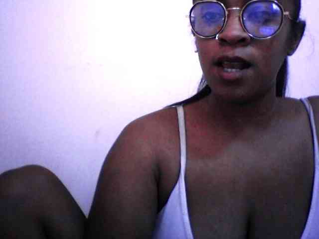 Mayrah webcam