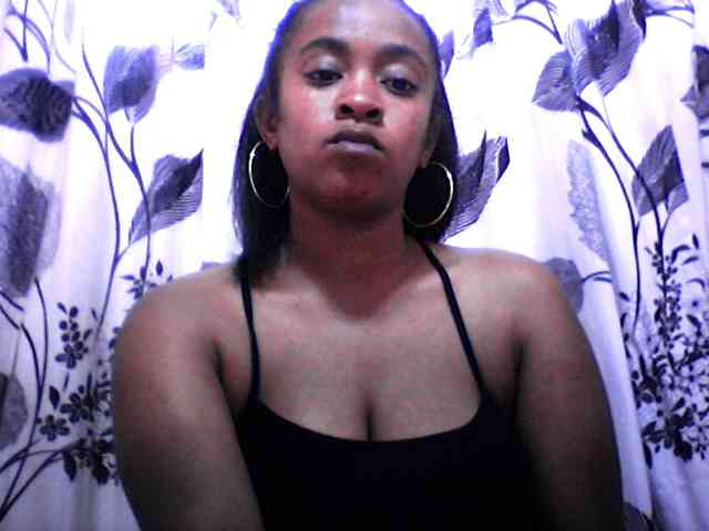 silviaLaBombe webcam