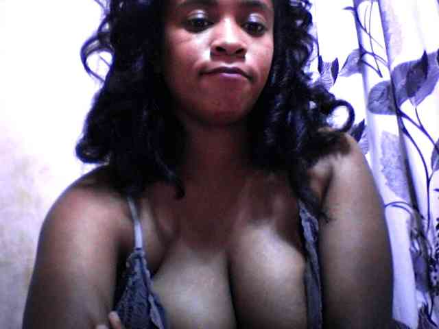 silviaLaBombe webcam