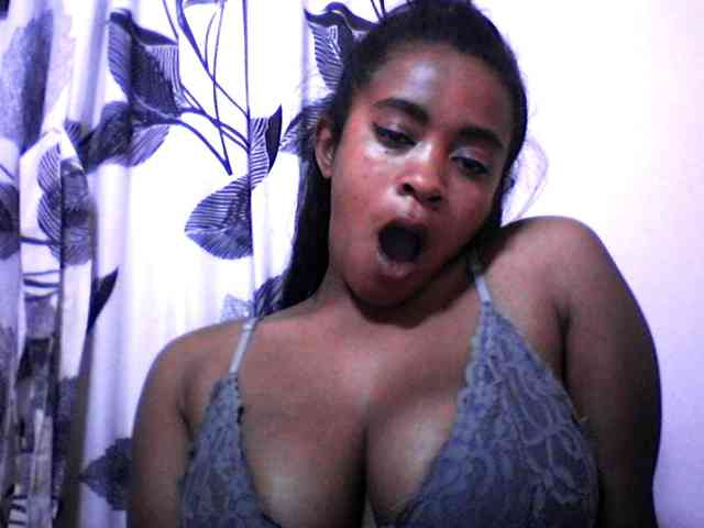Mayrah webcam