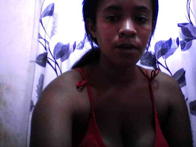 Modèle: silviaLaBombe