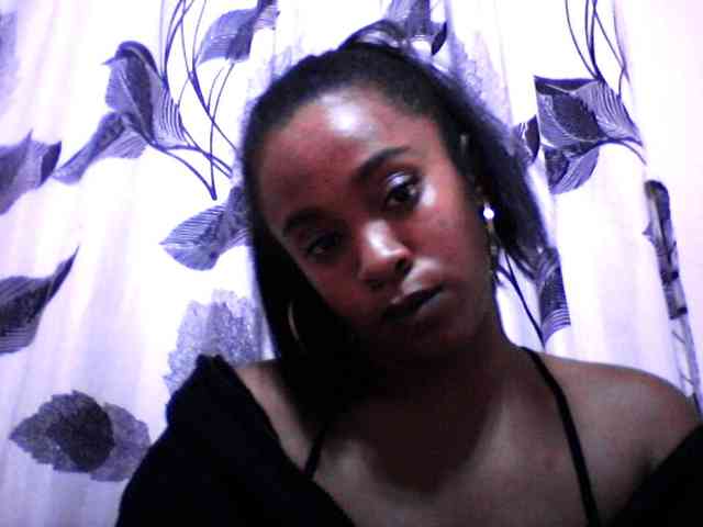 silviaLaBombe webcam