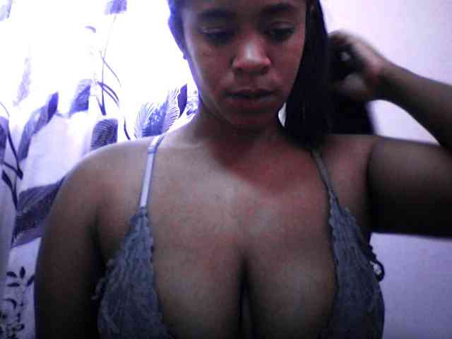 Mayrah webcam