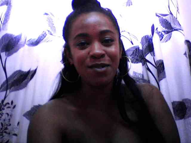 silviaLaBombe webcam