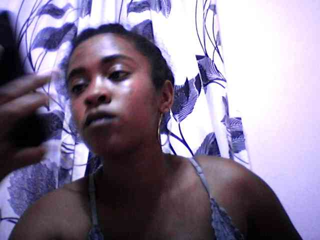 silviaLaBombe webcam