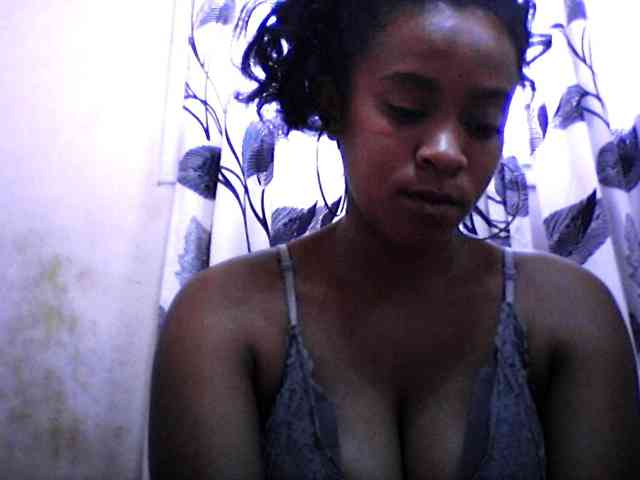 silviaLaBombe webcam