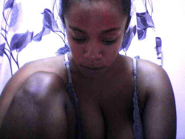 silviaLaBombe webcam