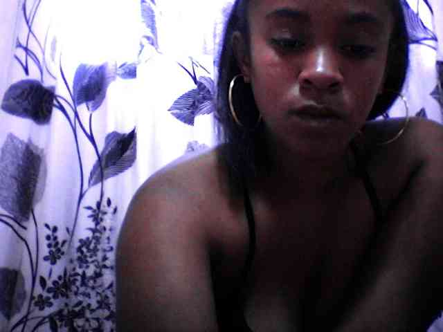 silviaLaBombe webcam