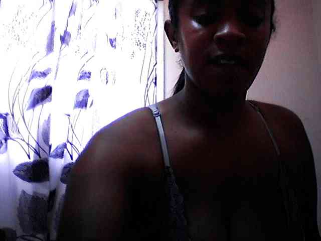 silviaLaBombe silviaLaBombe