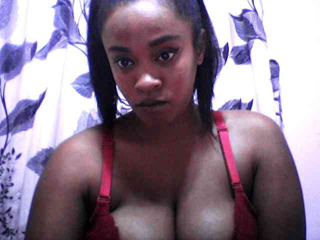 silviaLaBombe webcam