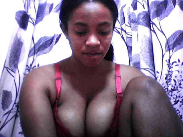 silviaLaBombe webcam