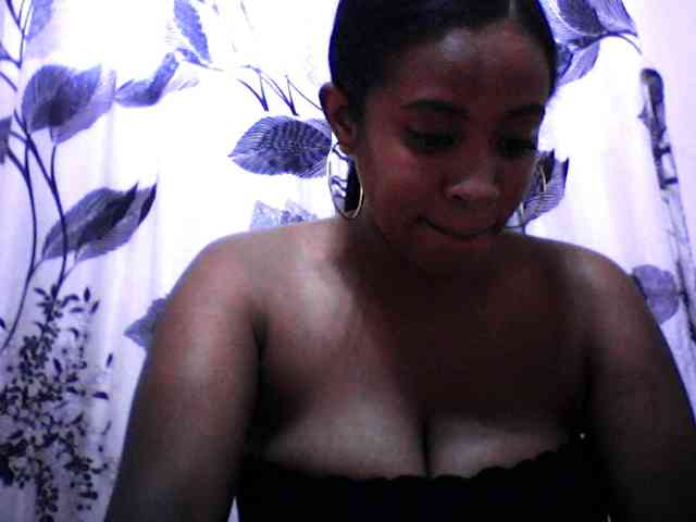 silviaLaBombe webcam
