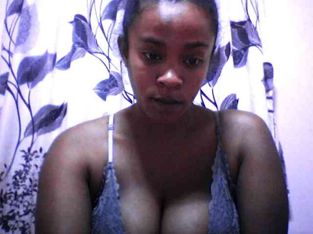 silviaLaBombe webcam