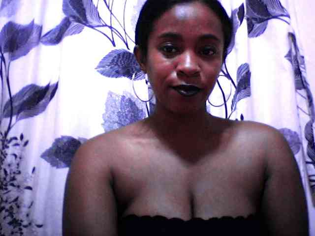 silviaLaBombe webcam