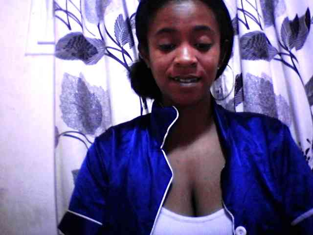 silviaLaBombe webcam