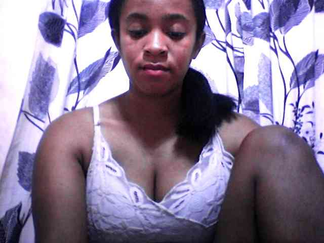 silviaLaBombe webcam