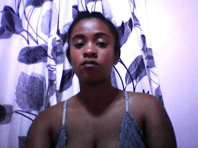 silviaLaBombe webcam