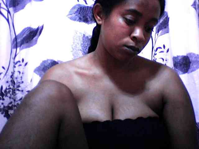 silviaLaBombe webcam