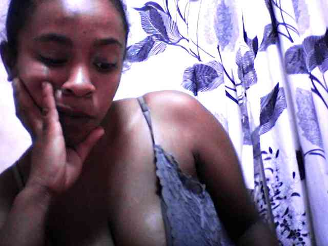 silviaLaBombe webcam