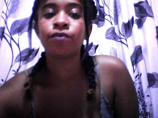 silviaLaBombe webcam