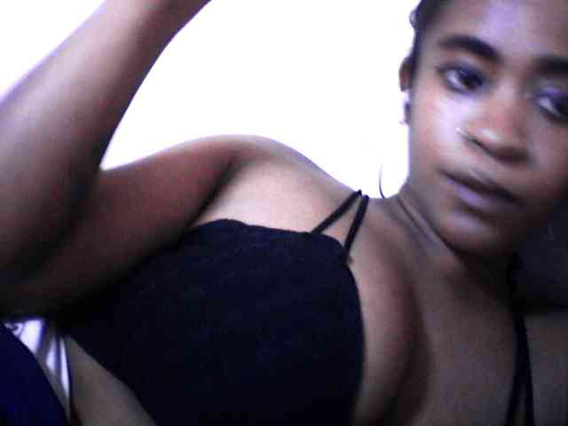 silviaLaBombe silviaLaBombe