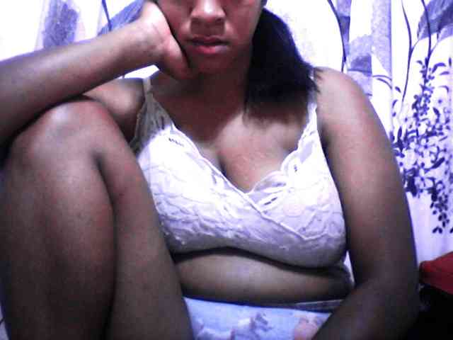 silviaLaBombe webcam