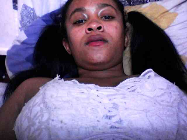 Modèle: silviaLaBombe