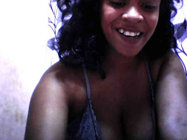 silviaLaBombe webcam