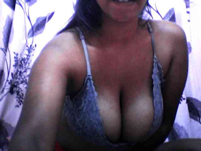 silviaLaBombe webcam